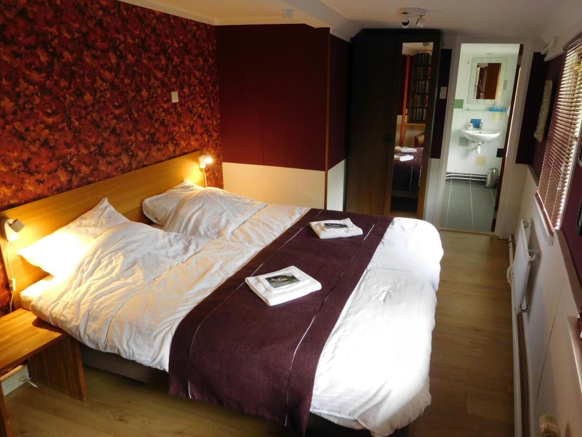De Logeerboot Dordrecht Bed & Breakfast ภายนอก รูปภาพ