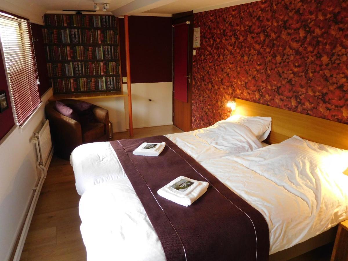 De Logeerboot Dordrecht Bed & Breakfast ภายนอก รูปภาพ